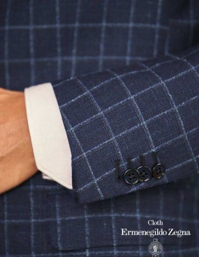 Der Mann, welcher Wert auf Details legt, findet bei Cloth Ermenegildo Zegna sein persönlichen Lieblings-Stoff