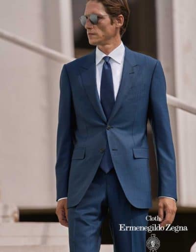 Power-Suit in blau. Klassisch, elegant und vielseitig. Sollte jeder Mann im Schrank haben